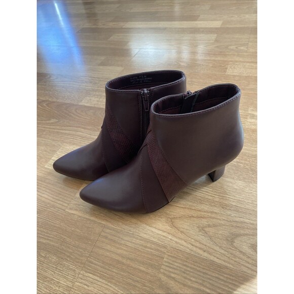 Easy Street Falcon Women's Ankle Boots Size 7.5 Red Burgundy Dress Booties - Picture 6 of 16